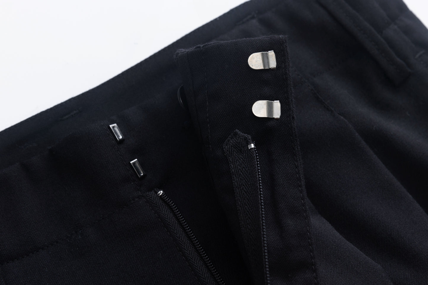 Brielle pleated pants